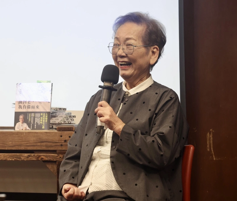 簡靜惠出席新書發表（1）