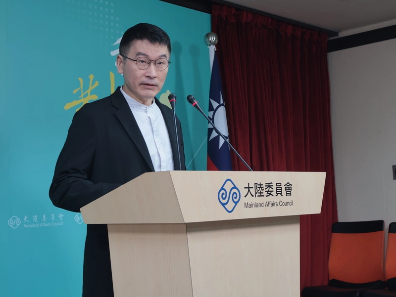 陸委會副主委梁文傑主持例行記者會