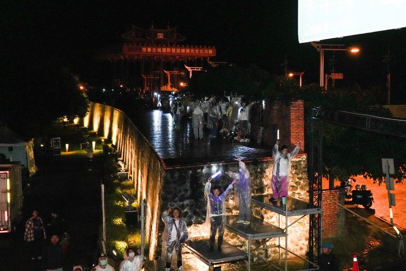 恆春文化中心劇場館開幕　萬人響應護城