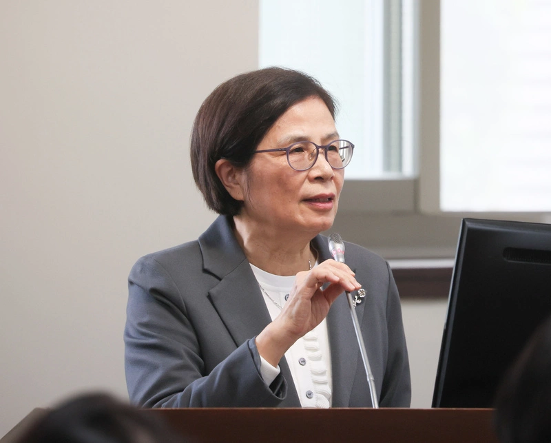 楊珍妮列席立院經濟委員會備詢（1）