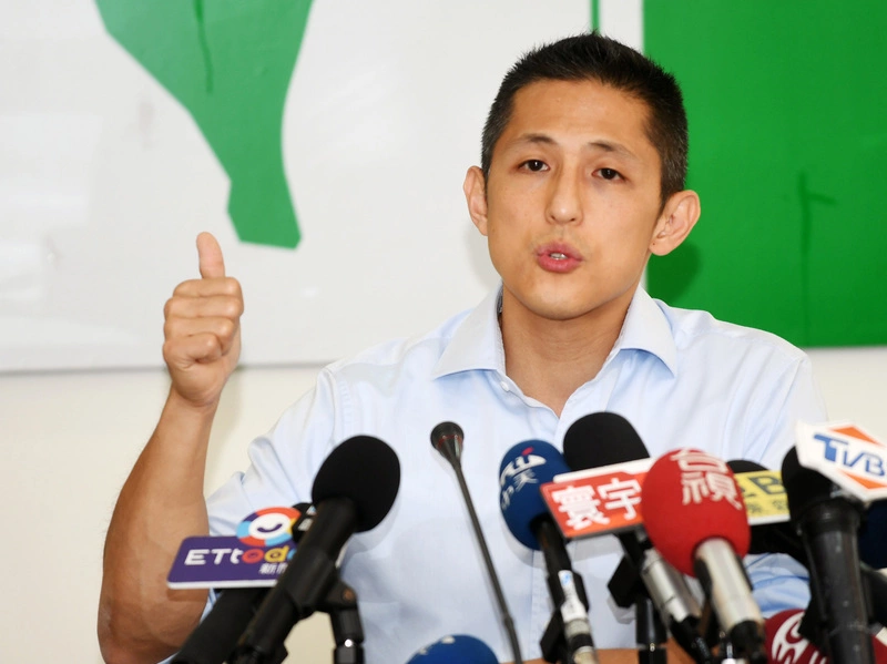 吳怡農：5黨員與趙介佑相關　若違規擬除名