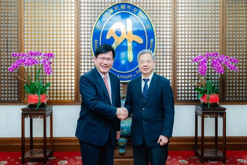 林佳龍與龔明鑫雙部長會議