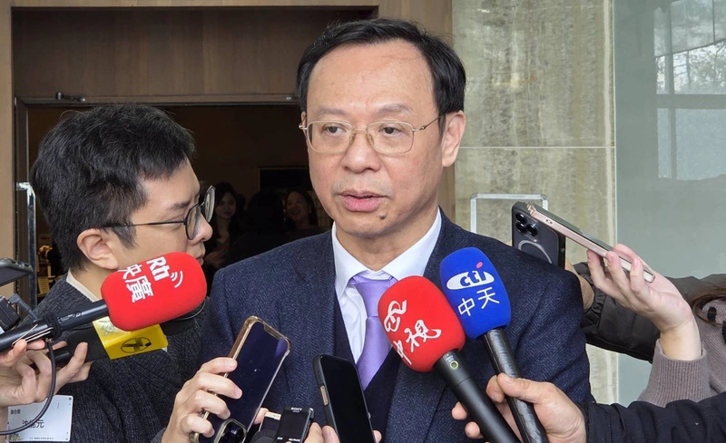 遭質疑替狼醫說話　石崇良：涉案就先調整職務