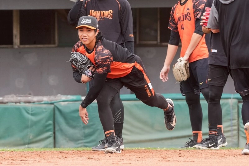 統一獅年輕投手林易霆春訓修正投球機制