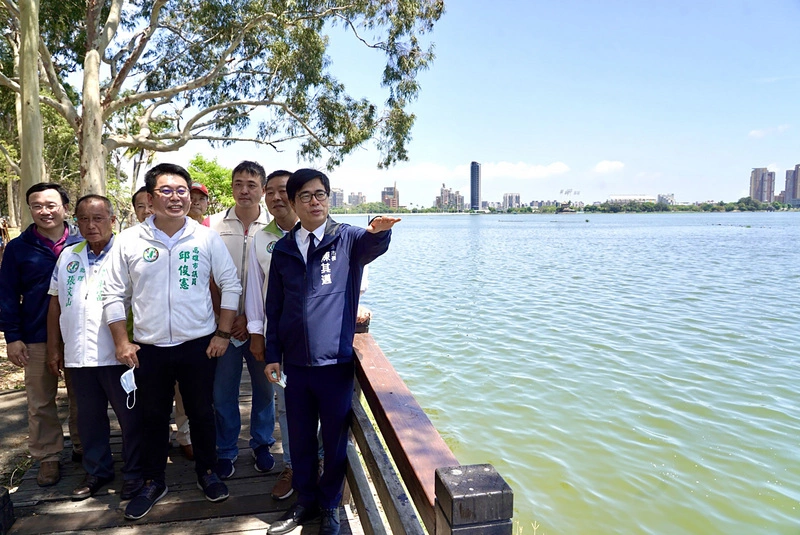 陳其邁走訪澄清湖