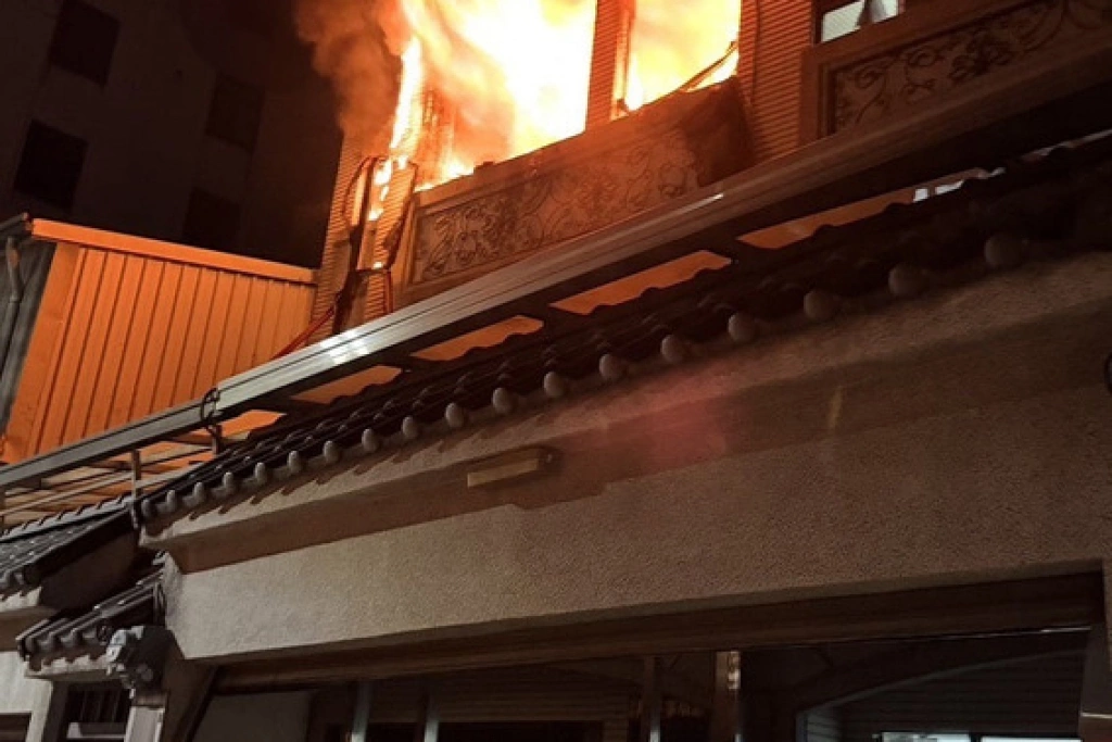 台中初一清晨住宅火警夫死妻傷　案發前疑有爭吵聲