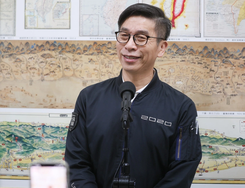 綠提專法納民主假與交通補助  鍾佳濱受訪說明