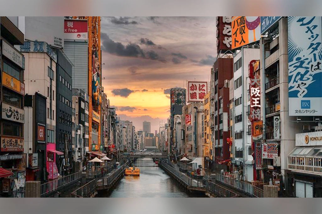 35歲以上民眾、外國人呈淨遷出...《日經》：東京都時隔四年首度迎來淨遷入規模縮小