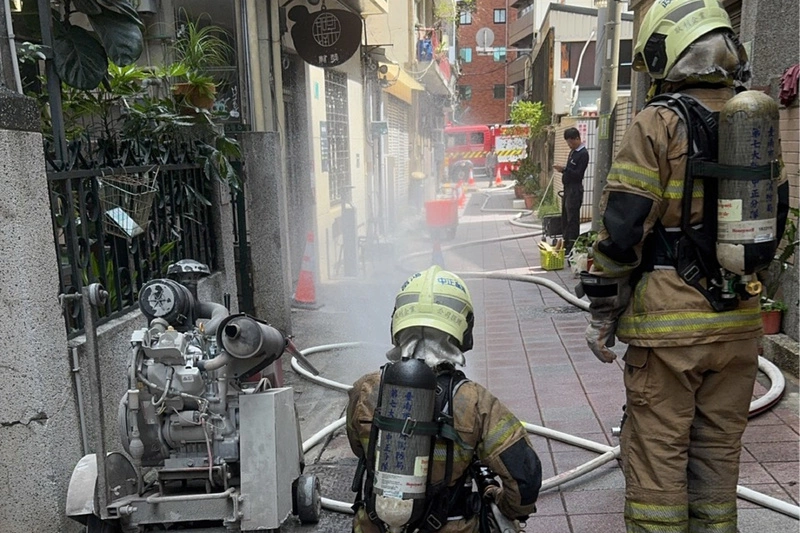 台南排水工程挖破瓦斯管　緊急水霧防護未擴大災害