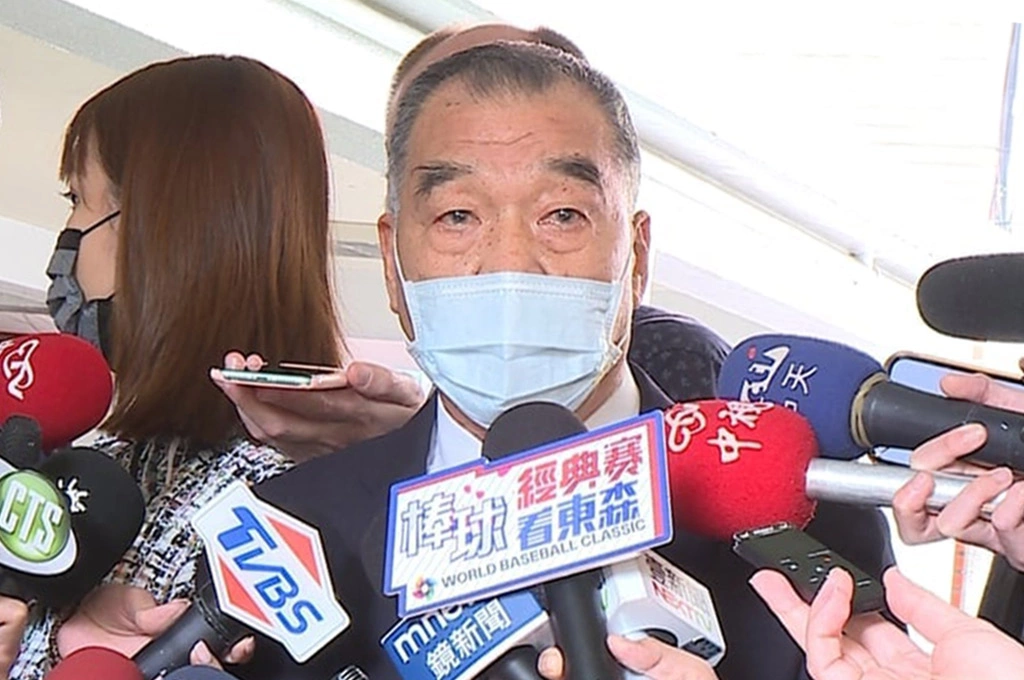 軟網亞錦賽　余凱文、黃詩媛摘金