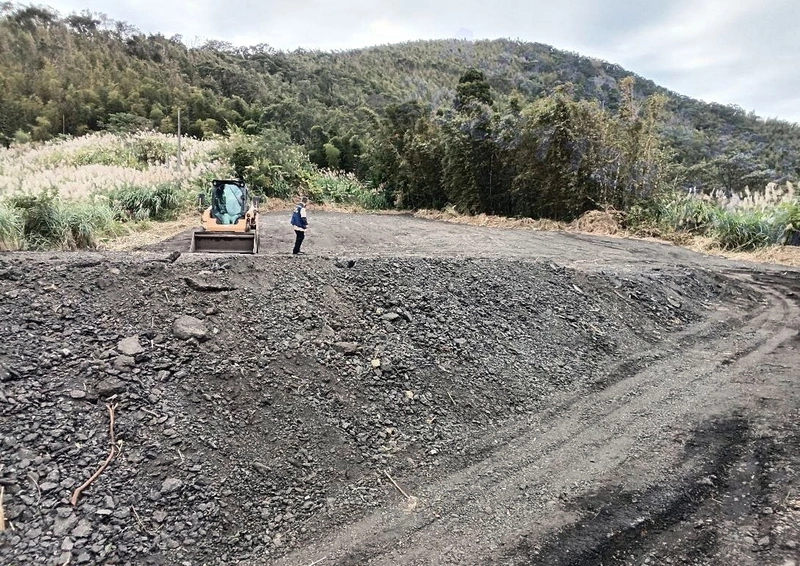 營造業新北山區濫倒廢瀝青遭移送