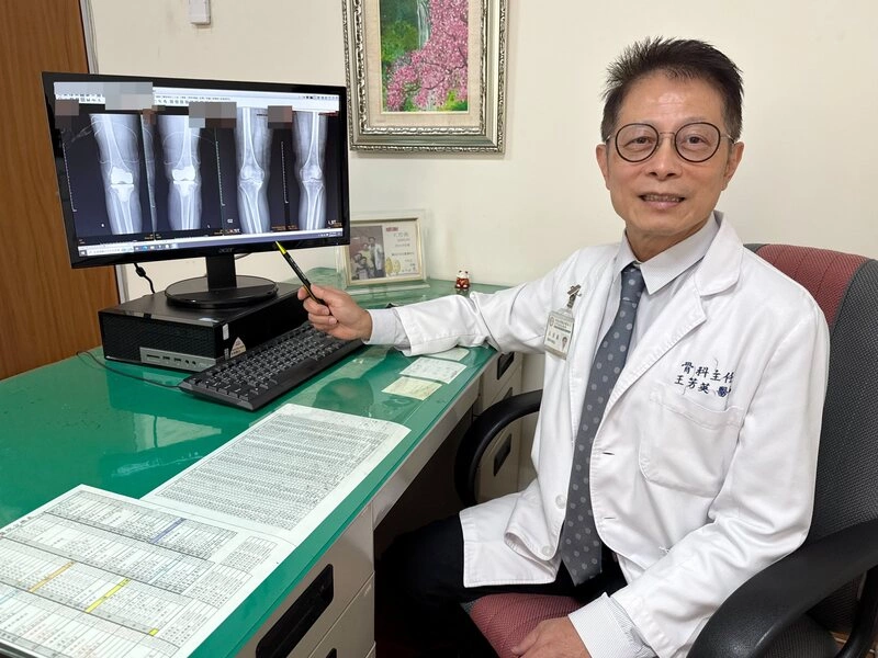 台中清潔婦久站搬重物　軟骨脫落劇痛置換雙膝