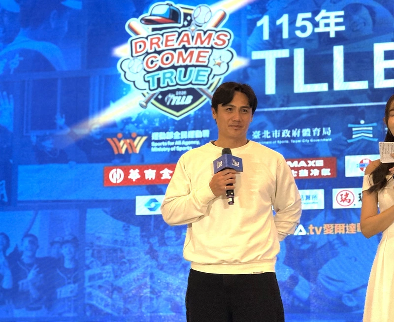 陳鏞基出席TLLB感恩餐會（2）