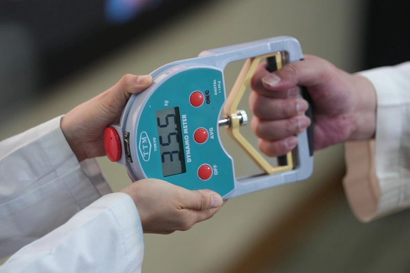 研究：肌力45歲起加速衰退　若握力良好可延緩