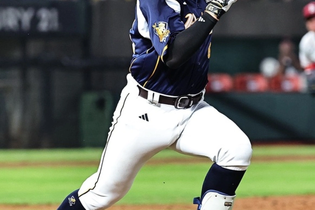 高宇杰3安猛打賞　兄弟打線爆發斬斷桃猿3連勝