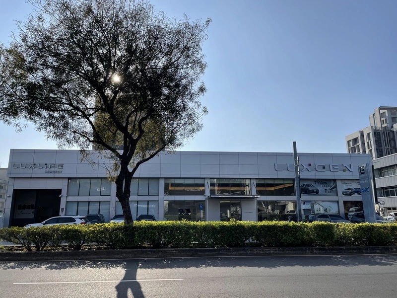 鴻華合作納智捷討論多項議題