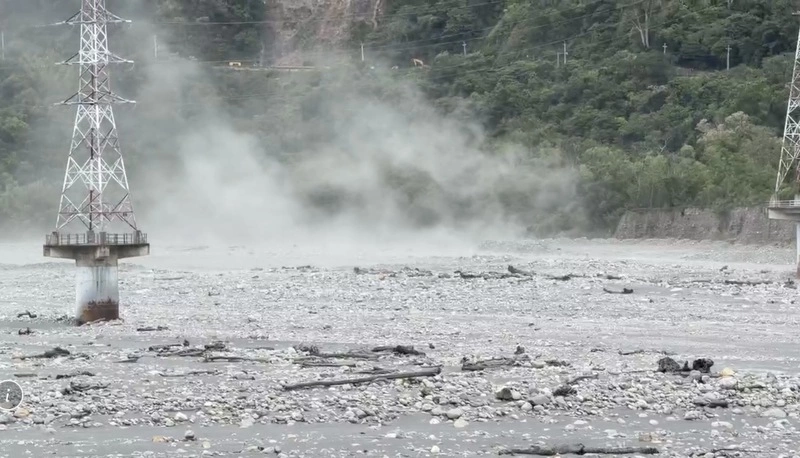颱風白海豚影響　台東吹焚風出現風飛沙