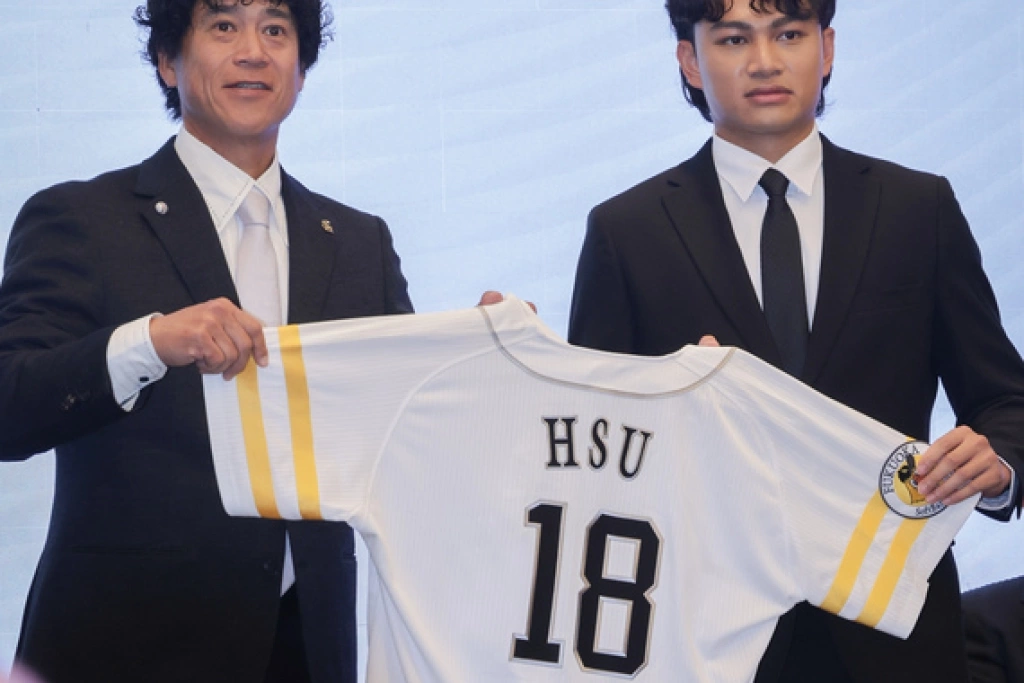 徐若熙正式加盟日職軟銀（1）