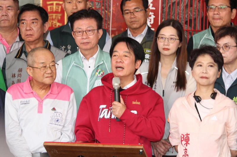 賴總統台南發福袋　提蝴蝶蘭銷美零關稅利多