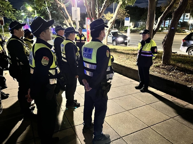 春節前淨化治安　北投警分局逾50警擴大臨檢