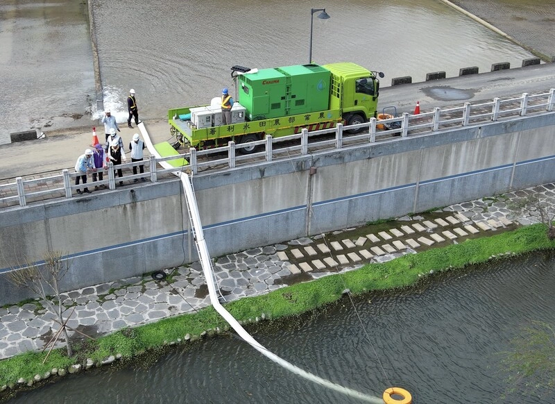 雨量偏低衝擊灌溉　農水署行動抗旱車添助力