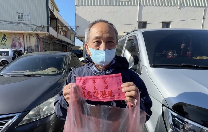 白沙屯媽祖進香報名開跑　男為亡弟排隊5天搶頭香