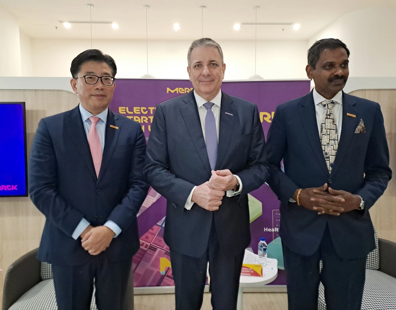 默克高雄半導體科技旗艦園區落成