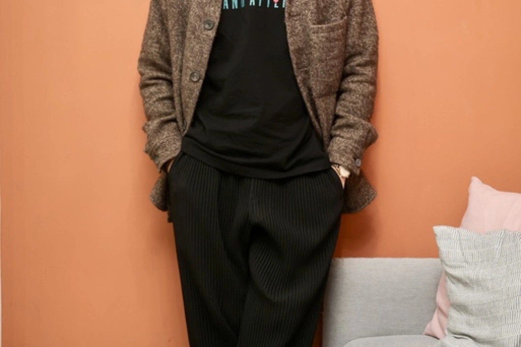 温昇豪在「整形過後」飾整形外科醫