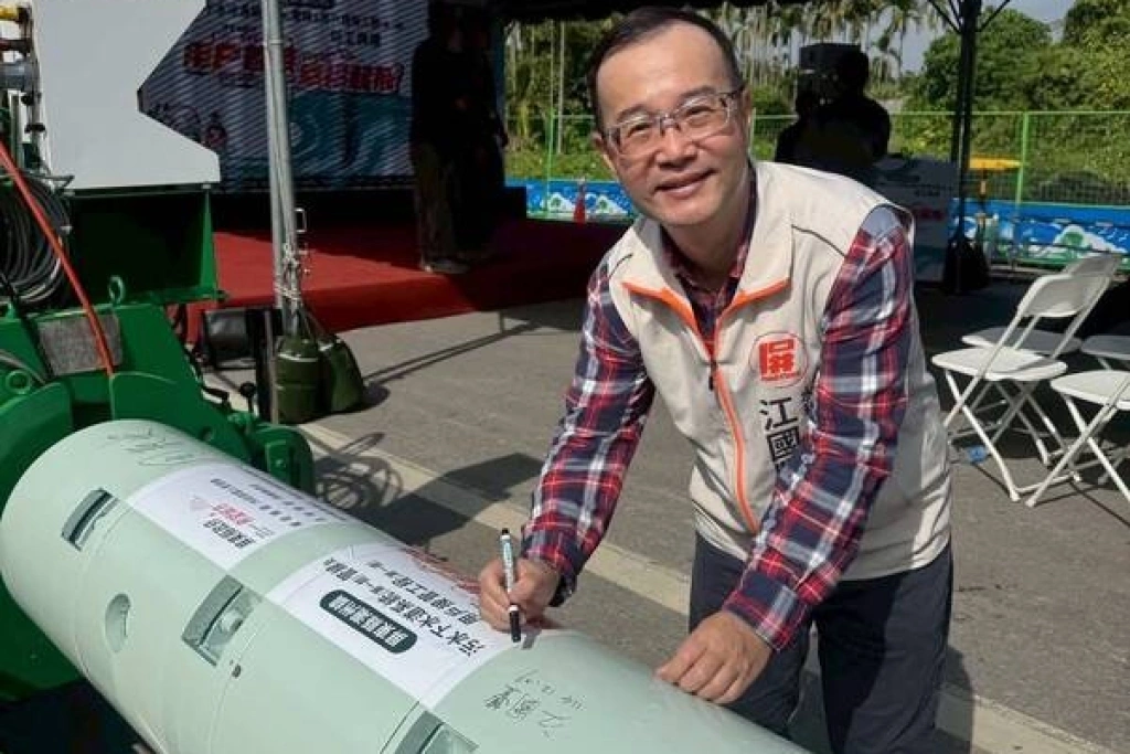 屏東小內閣新增副縣長鄞鳳蘭　副秘書長江國豐