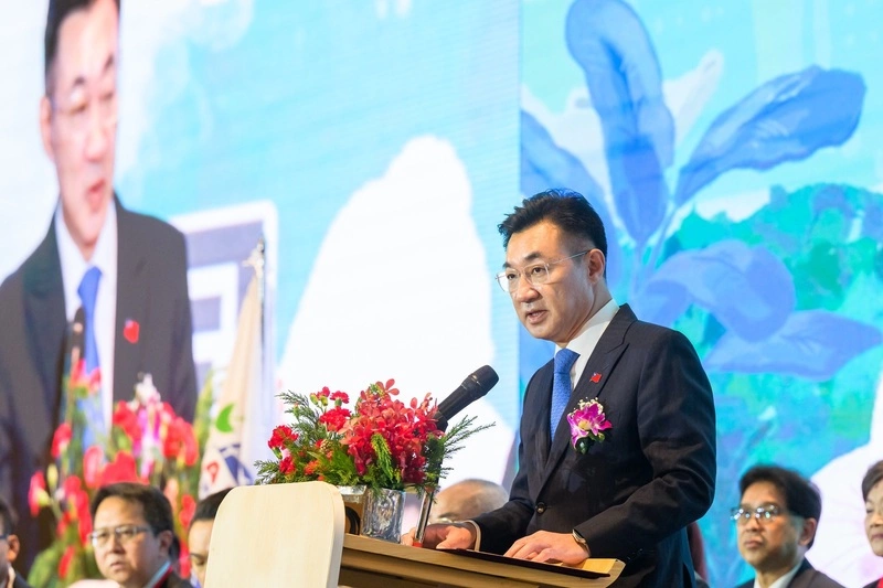 訪新加坡出席台商活動　江啟臣：立院會做最強後盾