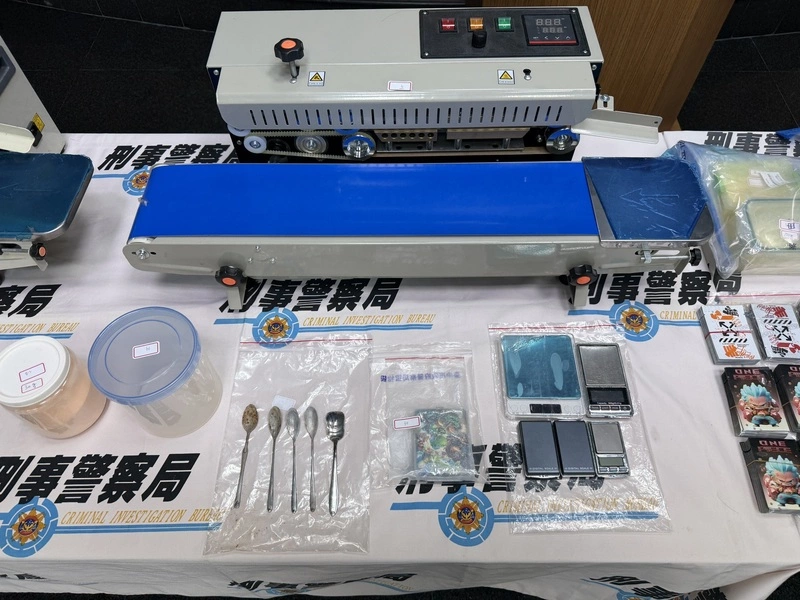 刑事局破獲台中大里毒咖啡包工廠　查扣證物