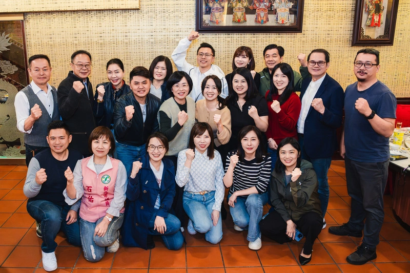 蘇巧慧出席新北議會民進黨團預算共識營