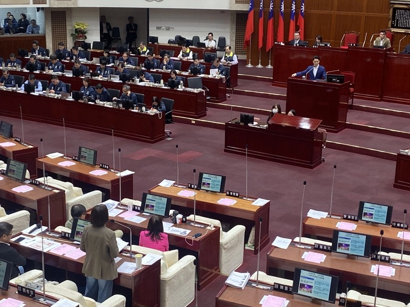 議員揭聘用徐春鶯疑雲　蔣萬安：交民政局調查