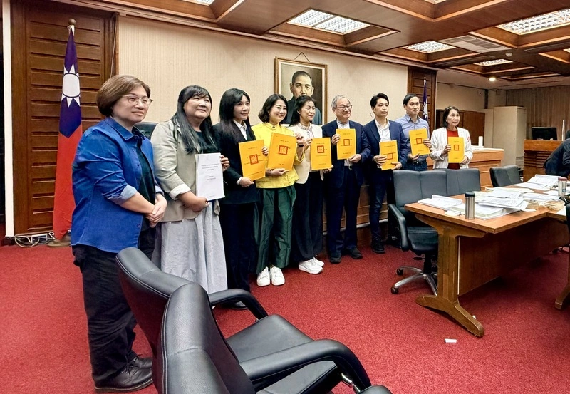 立院初審文化部115年度預算案  李遠：學習很多