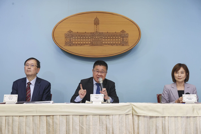 呂建德出席健康台灣委員會會後記者會