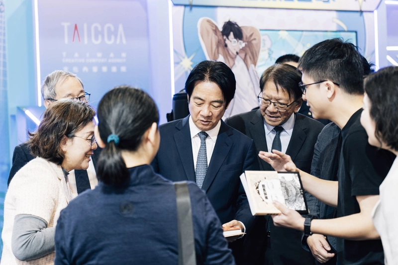 賴總統購台漫　文策院董事長、院長成最強推銷員