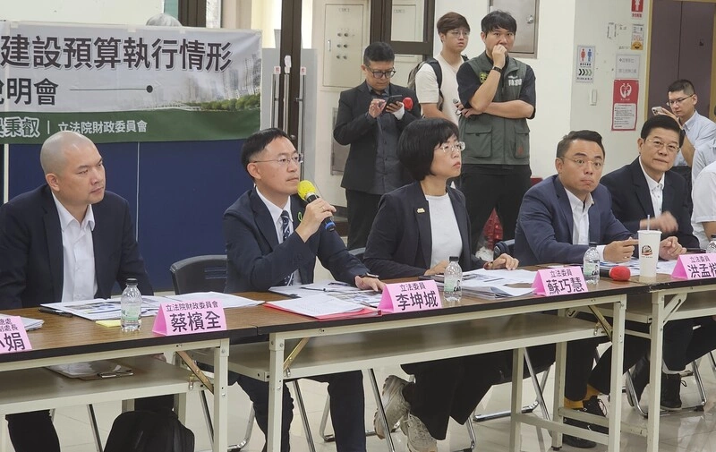 新北第二行政中心設捷運連通道　洽公更便捷