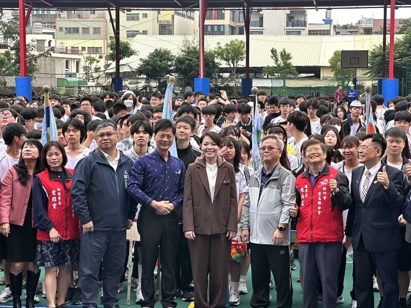 高虹安參加新竹高工運動會