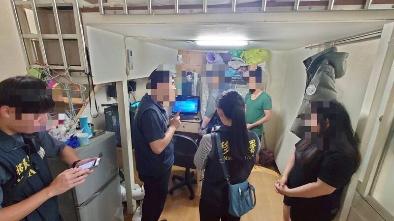 越籍移工組偽證集團藉蚵仔煎攤面交  移民署逮7嫌