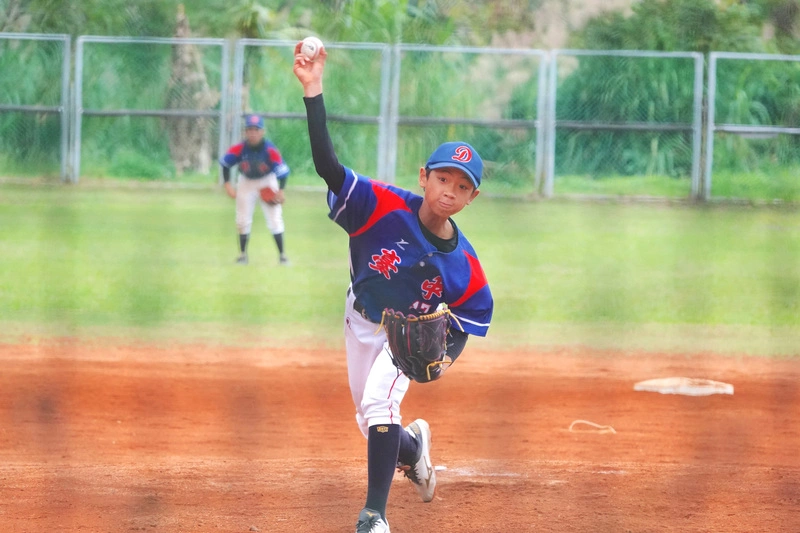 威力盃陳子嘉投打俱佳　率台中晉級8強