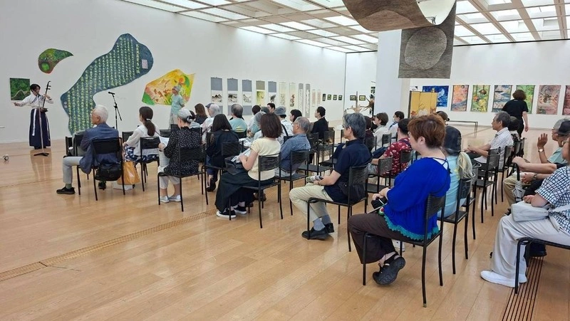 長崎台南交流美術展落幕　市長鈴木史朗赴展場致意