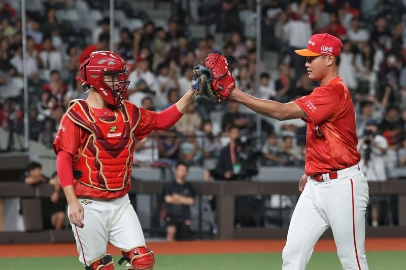 李超延長賽11球穩守2局勝投　自信球種大膽對決