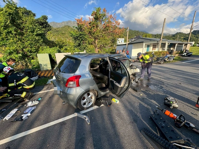 台東自撞車禍　祖孫雙亡
