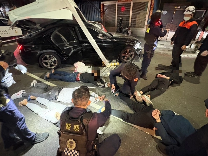 疑債務糾紛設局談判擄人　高市警逮5嫌追緝2主嫌