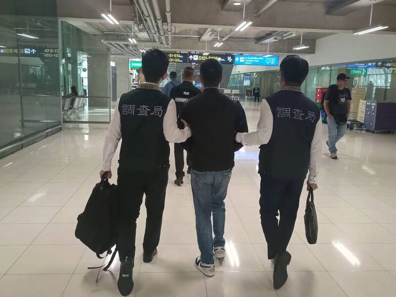 潛逃泰國的台灣涉毒通緝犯被遣返回台
