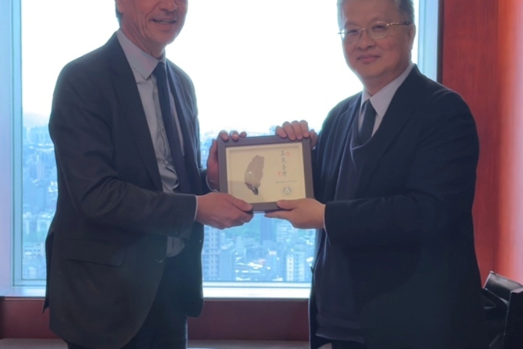 法國東方語言文化學院校長訪台　深化高教合作