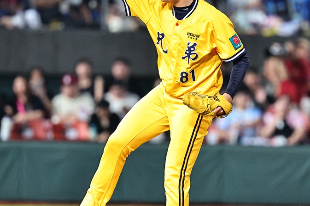 首次隊友傷退接手　陳冠穎成功拆彈：當作經驗