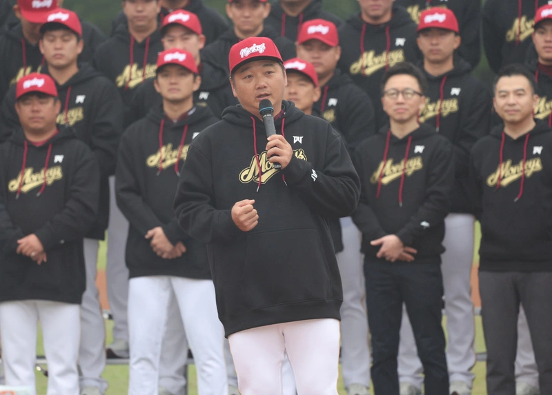 兩度任總教練都是桃猿奪冠後 曾豪駒坦言壓力大