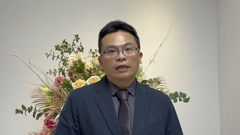 兼職攝影師涉犯性侵等56罪  一審判21年