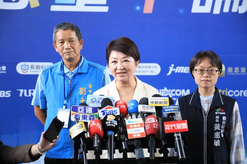 陳其邁致電調度抽水機　盧秀燕佩服勇於開口解決問題